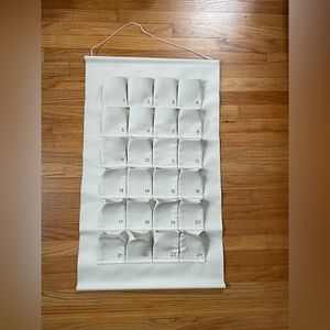 Gathre large advent calendar, ivory